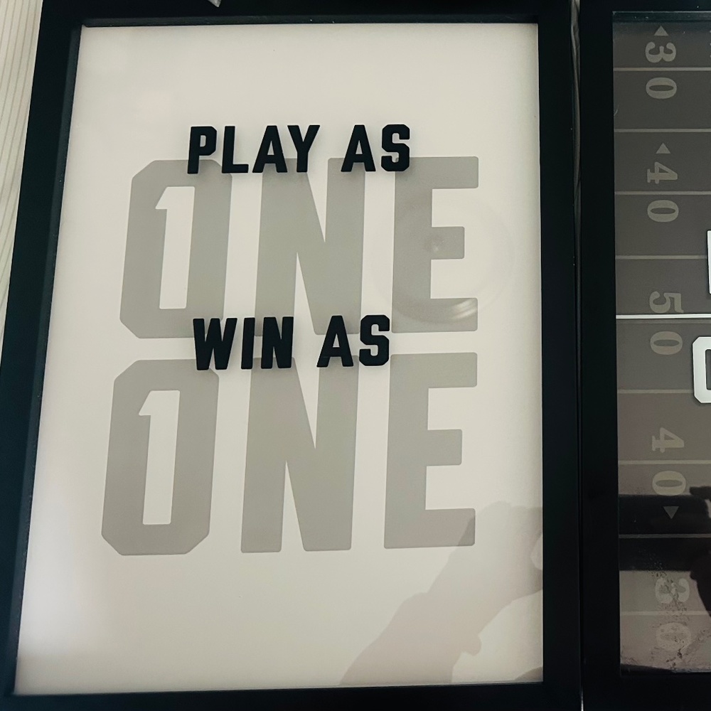 2 football pictures for boys bedroom